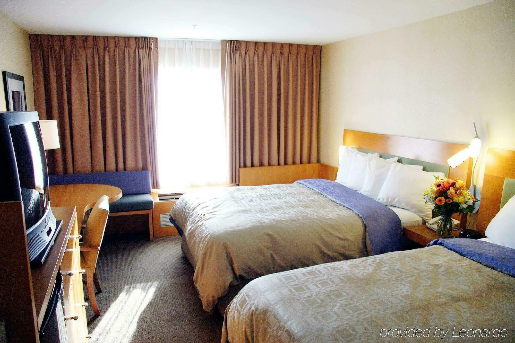 Holiday Inn Express West Los Angeles By Ihg Exterior foto